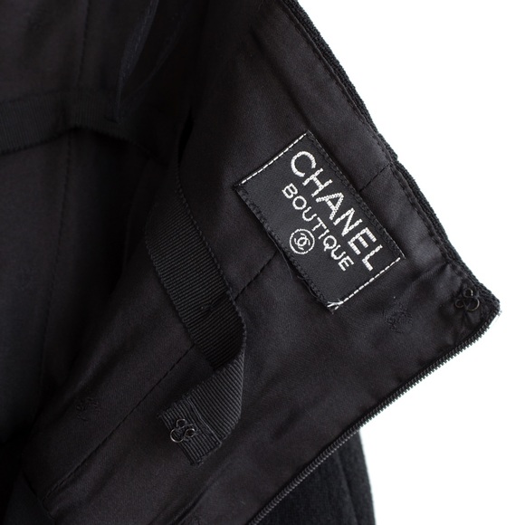 Iconic Chanel Vintage S/S 1995 Barbie Cropped Red Black 95P Jacket Skirt Suit - Picture 15 of 17